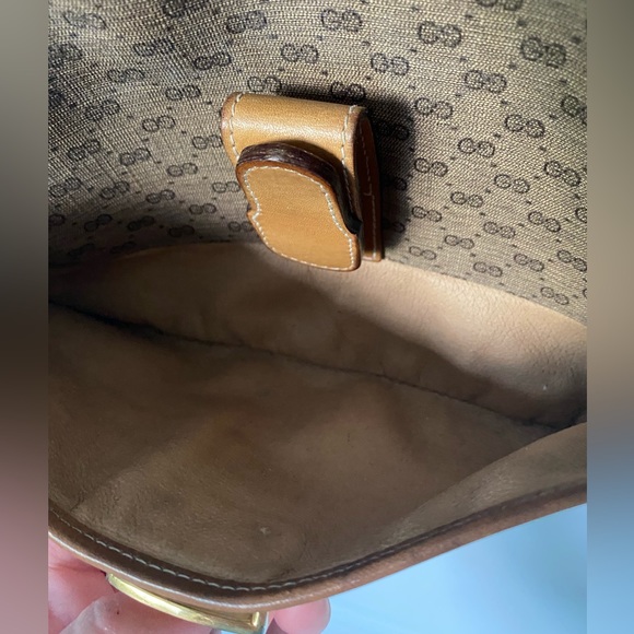 Vintage Gucci Micro GG Monogram Canvas Leather Crossbody Bag - Picture 4 of 16